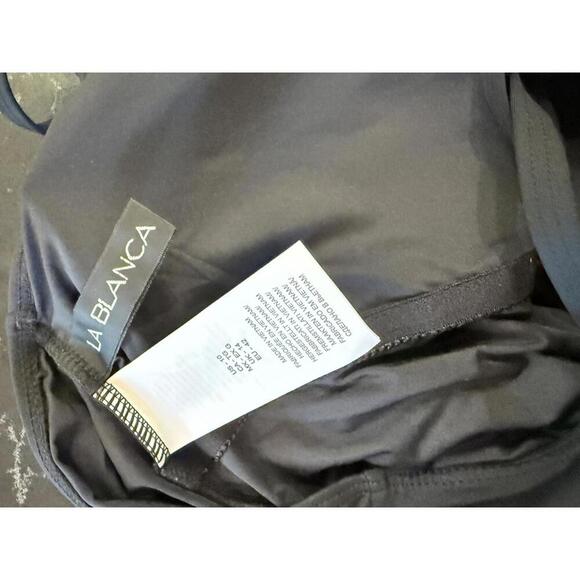 La Blanca Island Godess One Piece Swimsuit NWOT - Picture 9 of 11